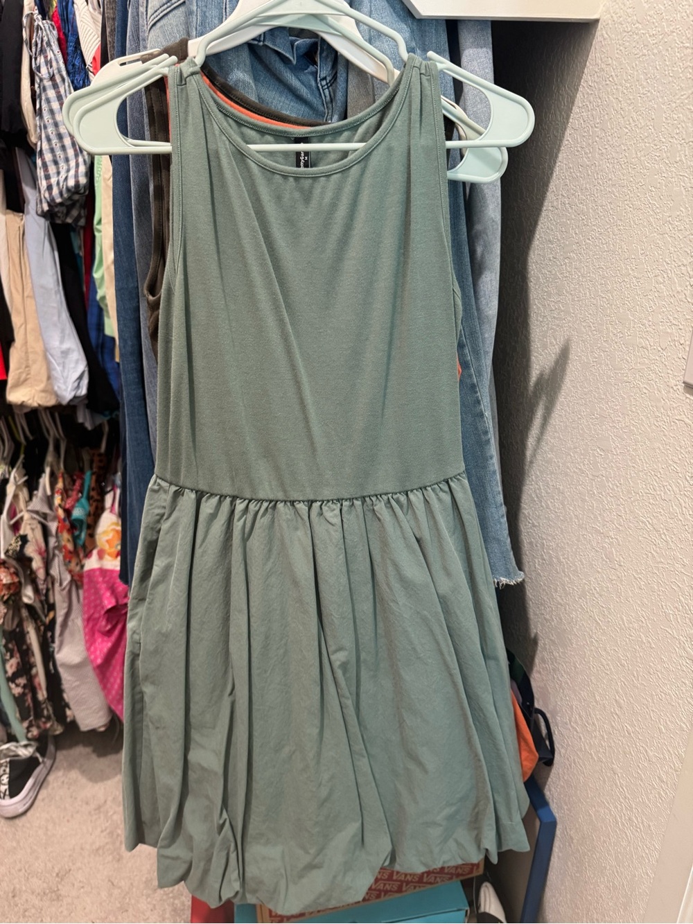 Pretty Garden Womens Medium Bubble Dress